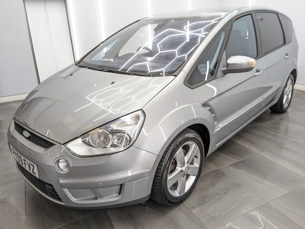 Used Ford S-Max 2009 for sale - 77199938: Photo 4
