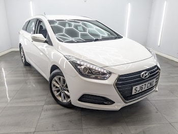 Used Hyundai i40 2017 for sale - 79022600: Photo