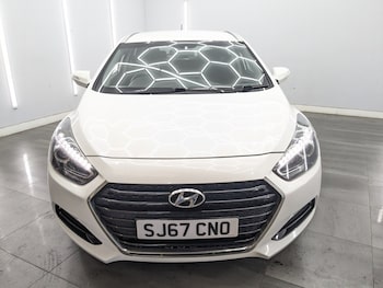 Used Hyundai i40 2017 for sale - 79022600: Photo