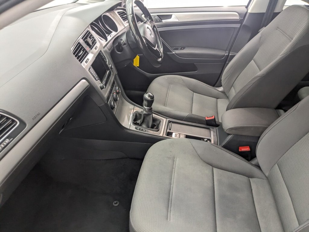 Used Volkswagen Golf 2015 for sale - 77200054: Photo 14