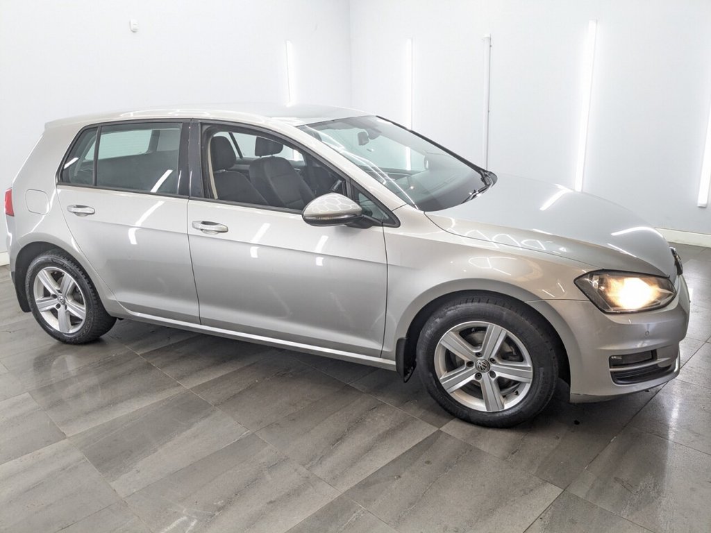 Used Volkswagen Golf 2015 for sale - 77200054: Photo 5