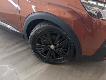 Used Peugeot 3008 2017 for sale - 79777641: Photo