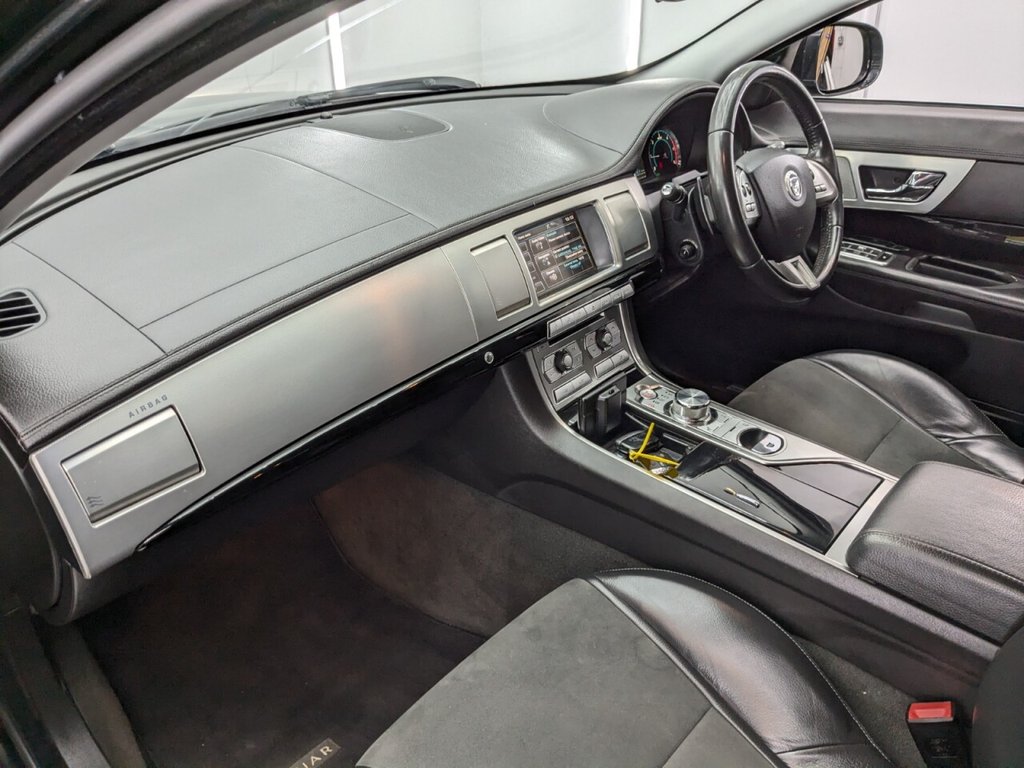 Used Jaguar XF 2013 for sale - 78068702: Photo 10