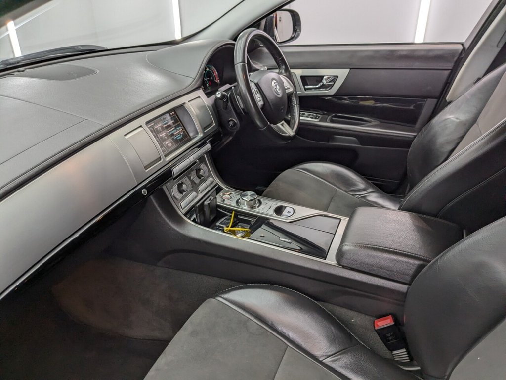 Used Jaguar XF 2013 for sale - 78068702: Photo 11