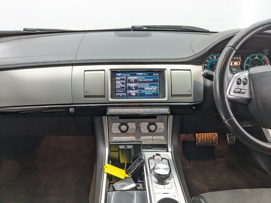 Used Jaguar XF 2013 for sale - 78068702: Photo 16