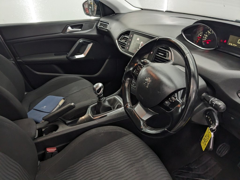 Used Peugeot 308 2016 for sale - 77507266: Photo 12