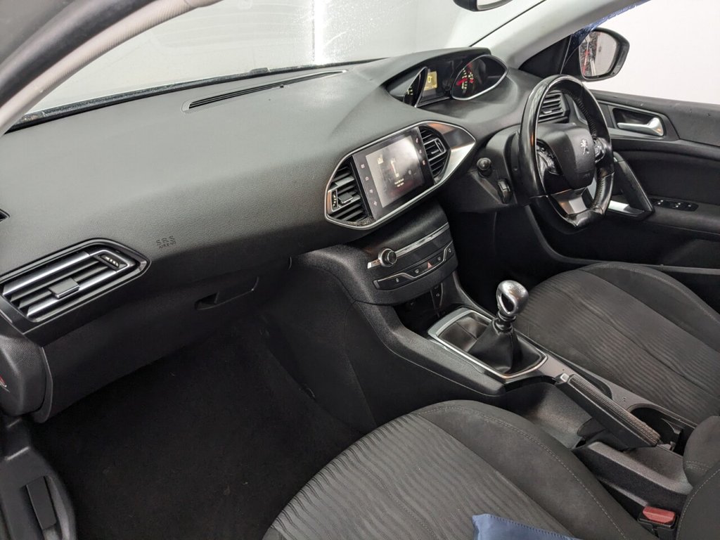 Used Peugeot 308 2016 for sale - 77507266: Photo 14