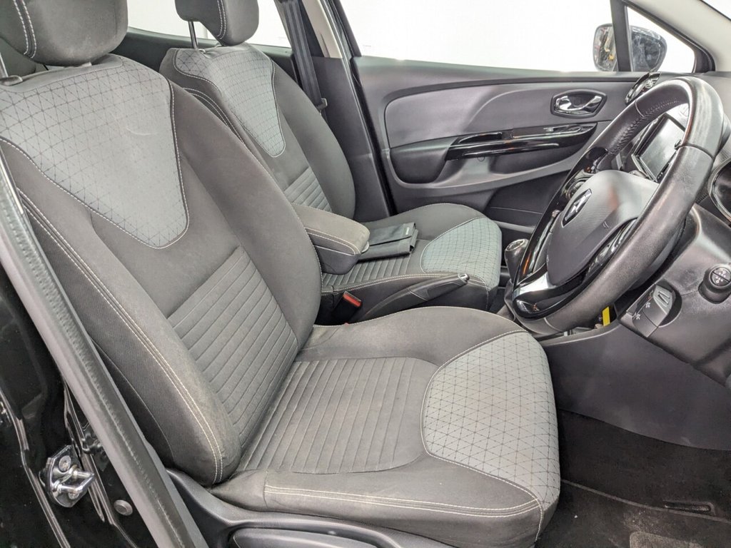 Used Renault Clio 2014 for sale - 77642156: Photo 11