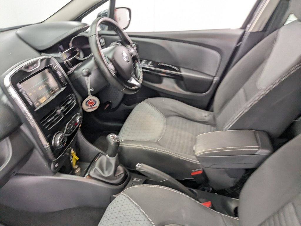 Used Renault Clio 2014 for sale - 77642156: Photo 18