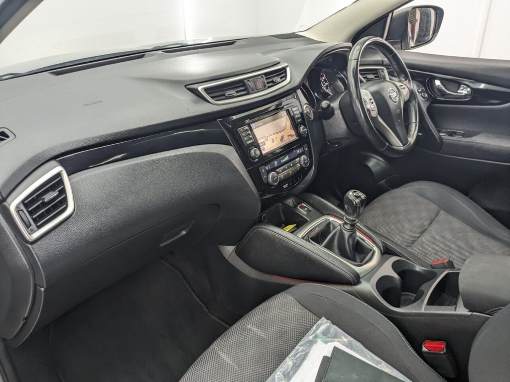 Used Nissan Qashqai 2014 for sale - 77288467: Photo 15