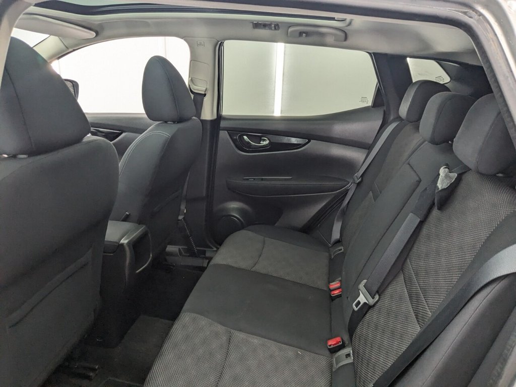 Used Nissan Qashqai 2014 for sale - 77288467: Photo 19
