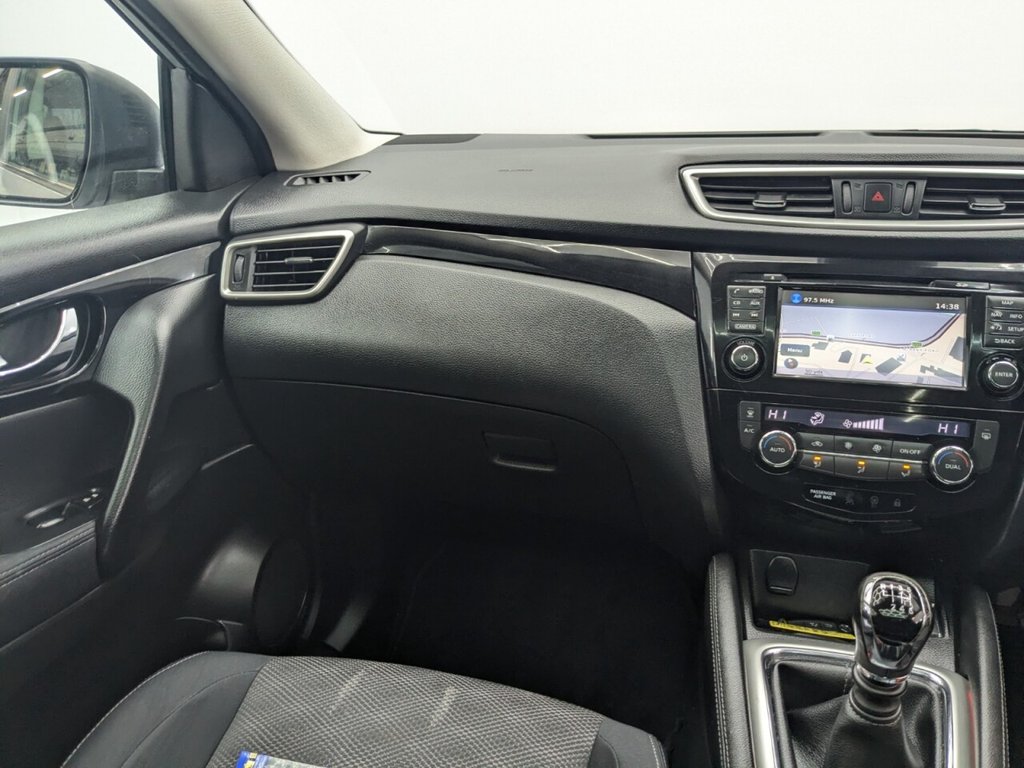Used Nissan Qashqai 2014 for sale - 77288467: Photo 24