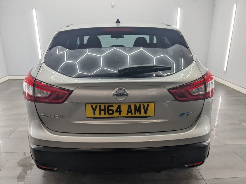 Used Nissan Qashqai 2014 for sale - 77288467: Photo 6