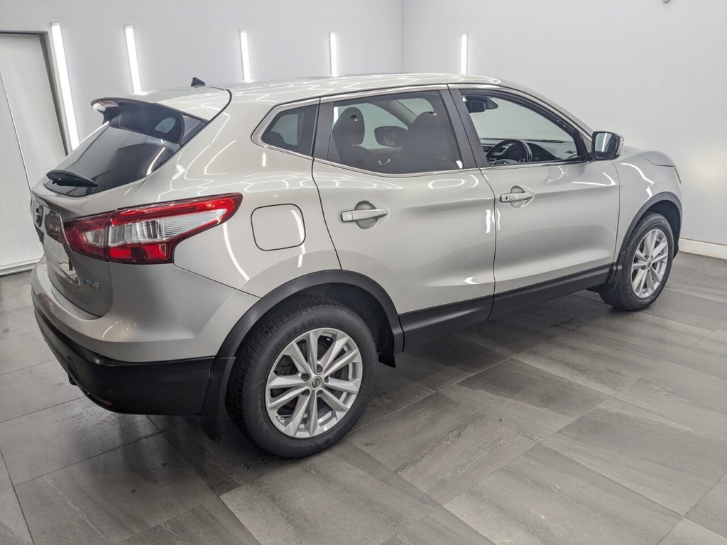 Used Nissan Qashqai 2014 for sale - 77288467: Photo 8