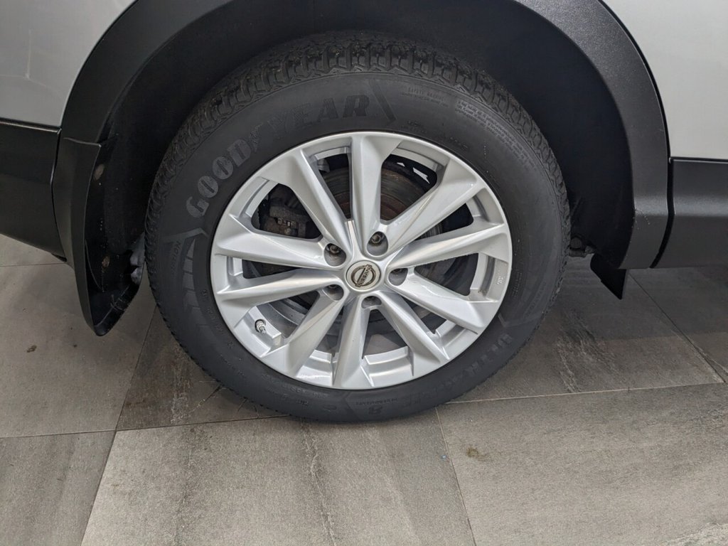 Used Nissan Qashqai 2014 for sale - 77288467: Photo 9