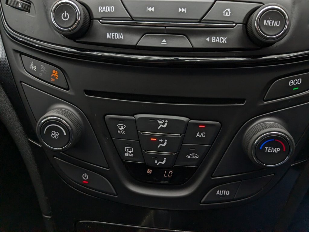 Used Vauxhall Insignia 2014 for sale - 78181450: Photo 25