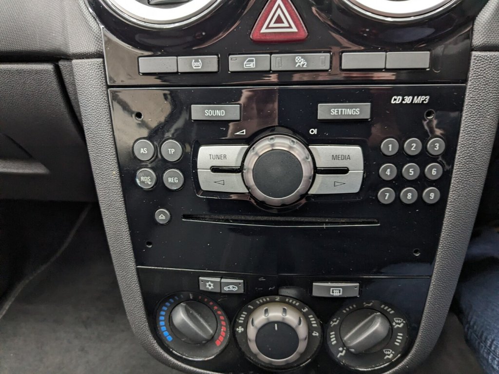 Used Vauxhall Corsa 2014 for sale - 78180748: Photo 18