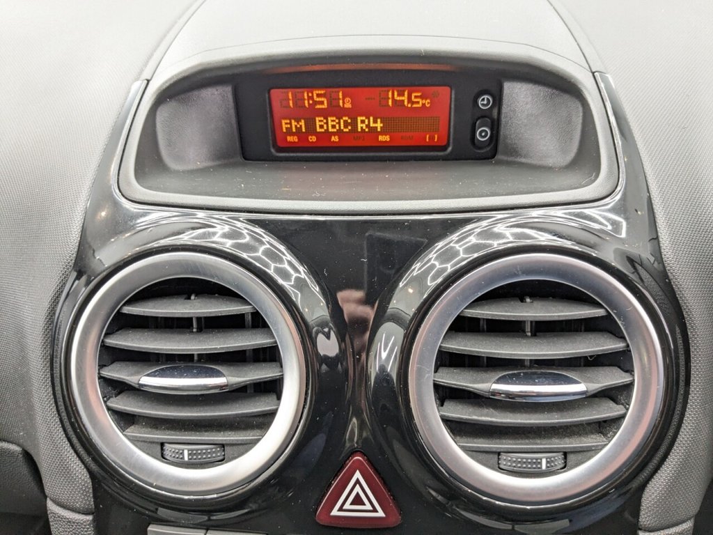 Used Vauxhall Corsa 2014 for sale - 78180748: Photo 19