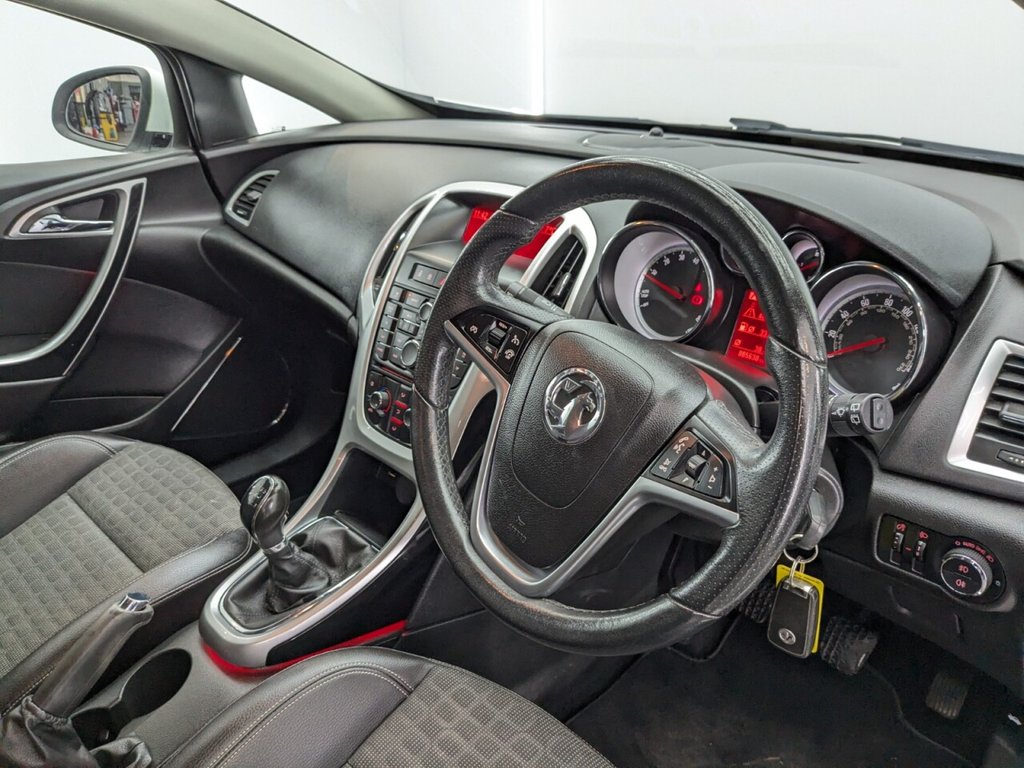 Used Vauxhall Astra GTC 2013 for sale - 77199922: Photo 12