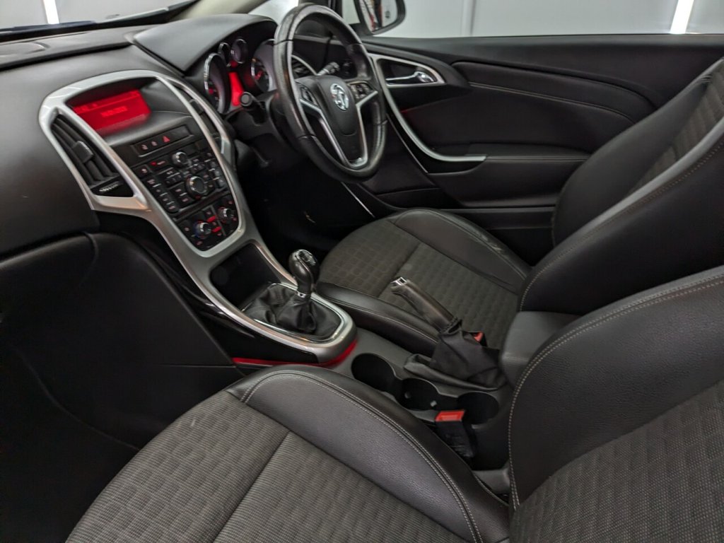 Used Vauxhall Astra GTC 2013 for sale - 77199922: Photo 15