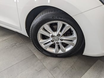 Used Hyundai i30 2014 for sale - 79655423: Photo