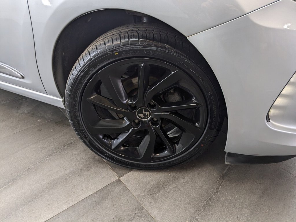 Used DS Automobiles DS 3 2015 for sale - 77571558: Photo 2