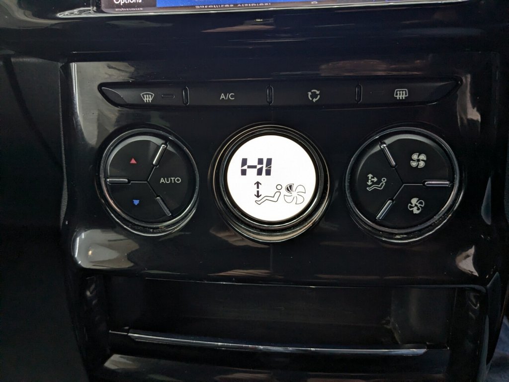 Used DS Automobiles DS 3 2015 for sale - 77571558: Photo 23