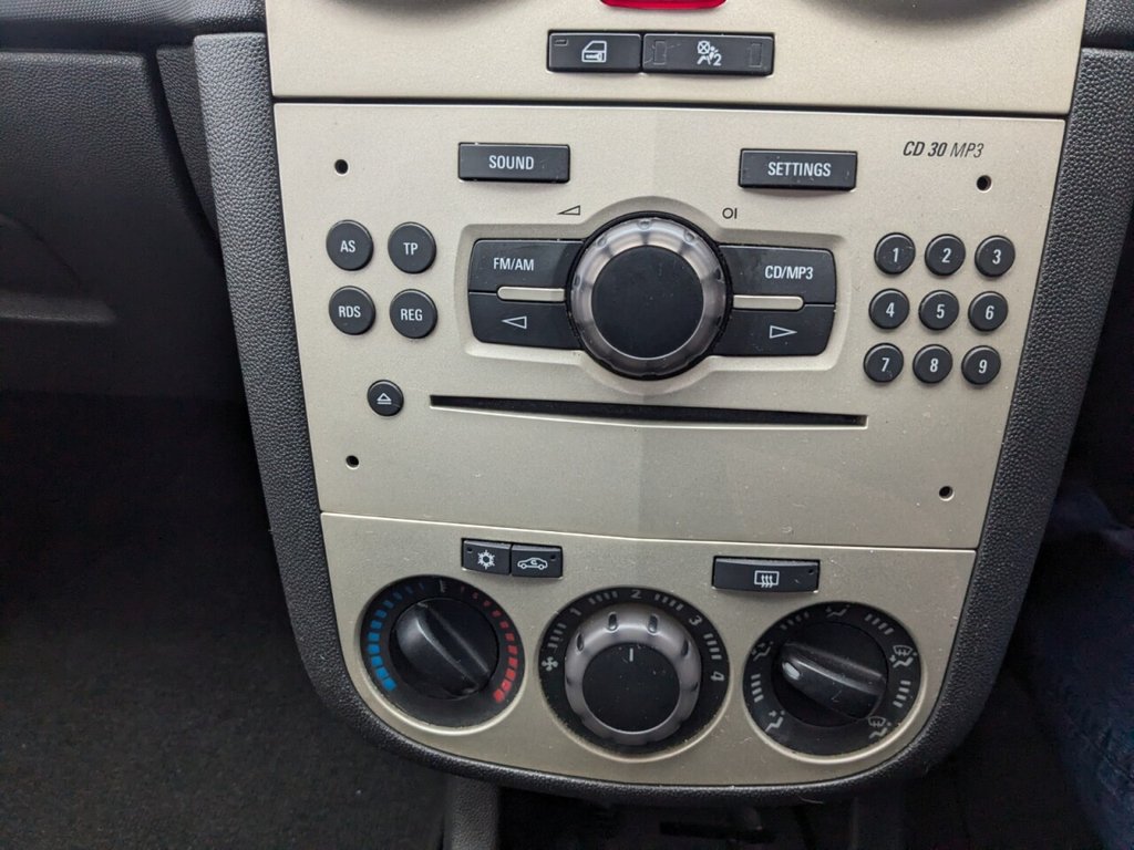 Used Vauxhall Corsa 2009 for sale - 77594603: Photo 19