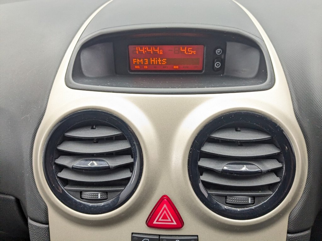 Used Vauxhall Corsa 2009 for sale - 77594603: Photo 20