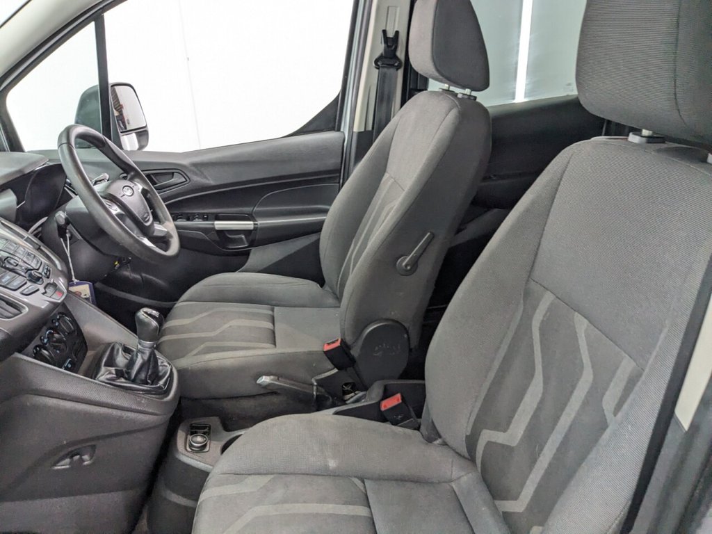 Used Ford Tourneo Connect 2014 for sale - 77327913: Photo 17
