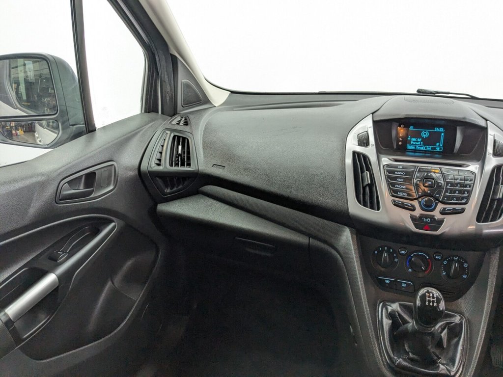 Used Ford Tourneo Connect 2014 for sale - 77327913: Photo 23