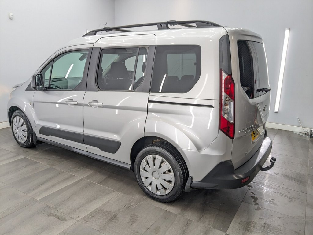 Used Ford Tourneo Connect 2014 for sale - 77327913: Photo 9