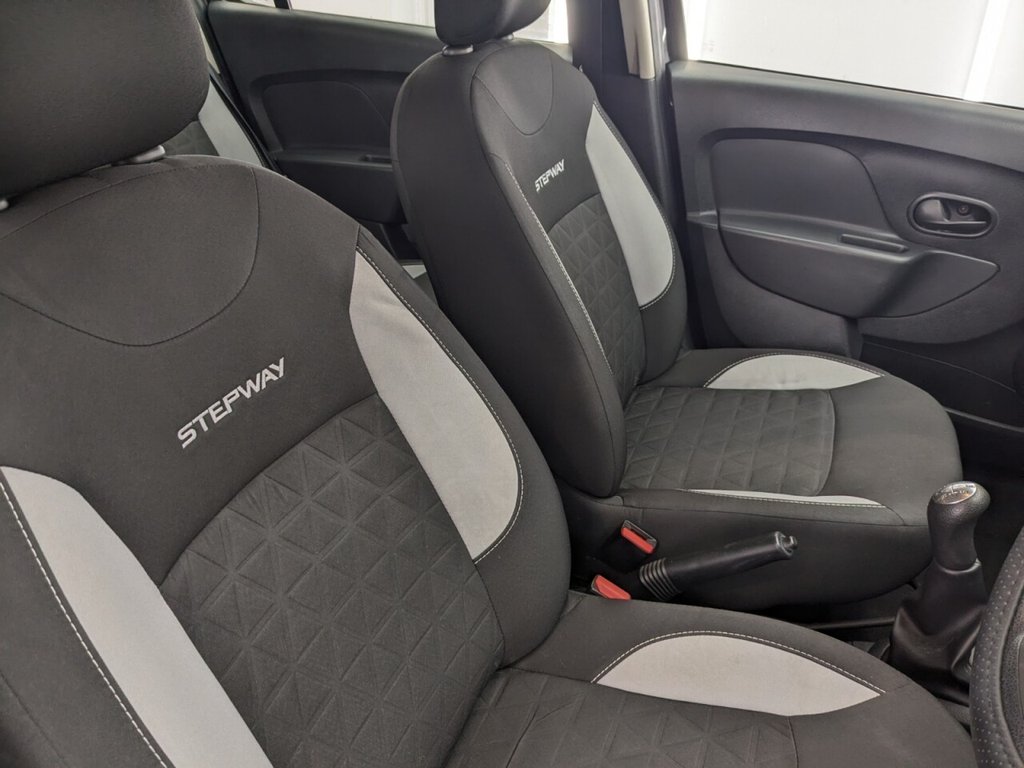 Used Dacia Sandero Stepway 2015 for sale - 78096130: Photo 10