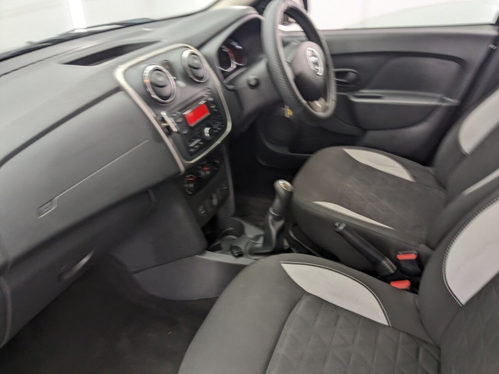 Used Dacia Sandero Stepway 2015 for sale - 78096130: Photo 17