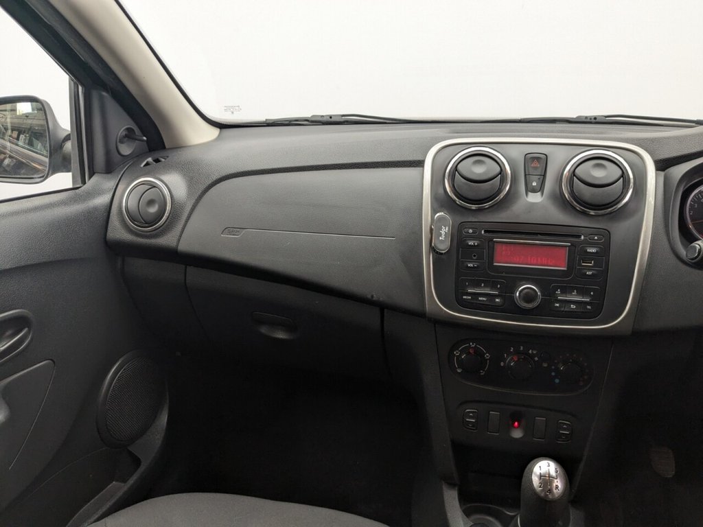 Used Dacia Sandero Stepway 2015 for sale - 78096130: Photo 24