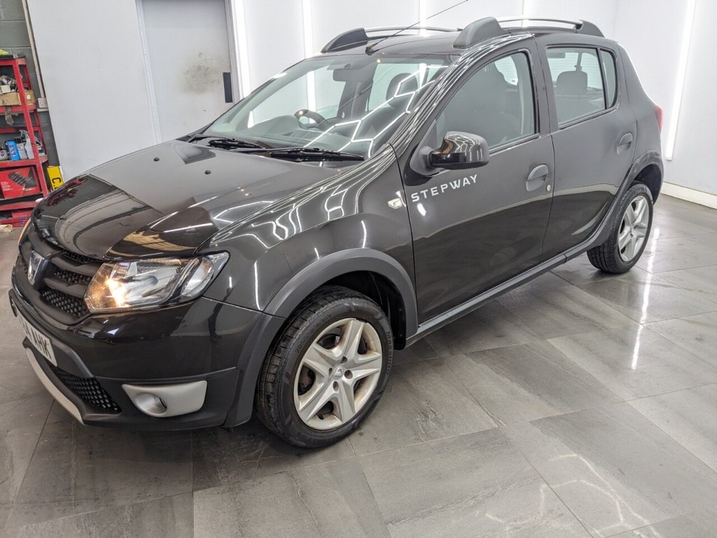 Used Dacia Sandero Stepway 2015 for sale - 78096130: Photo 4
