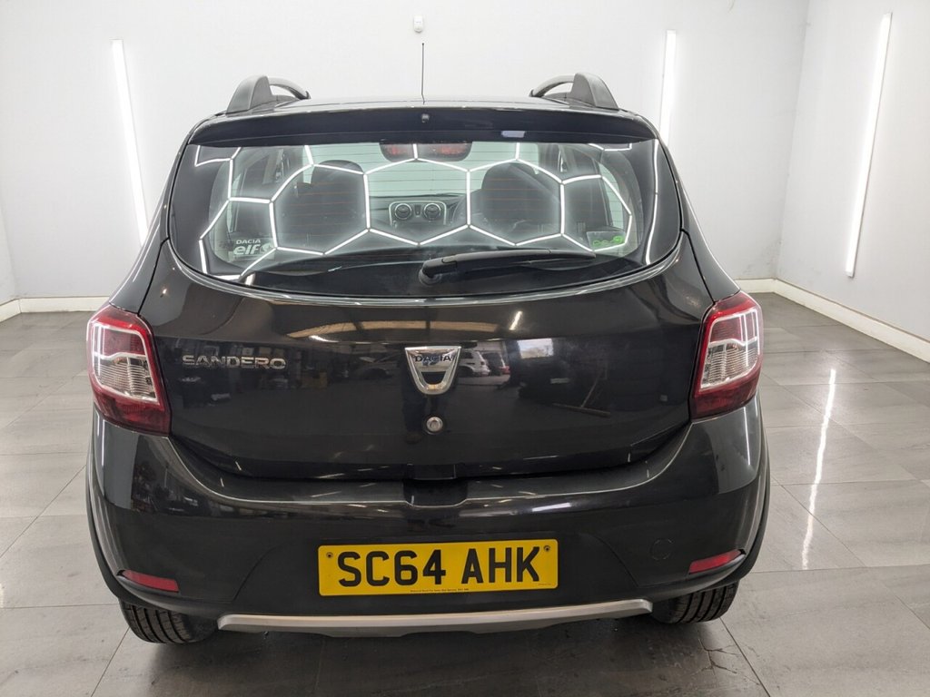 Used Dacia Sandero Stepway 2015 for sale - 78096130: Photo 6