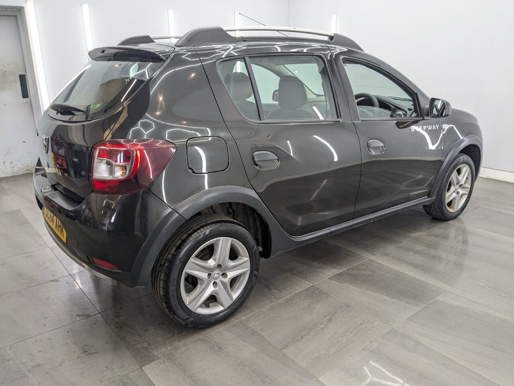 Used Dacia Sandero Stepway 2015 for sale - 78096130: Photo 8