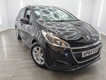 Used Peugeot 208 2015 for sale - 78426358: Photo