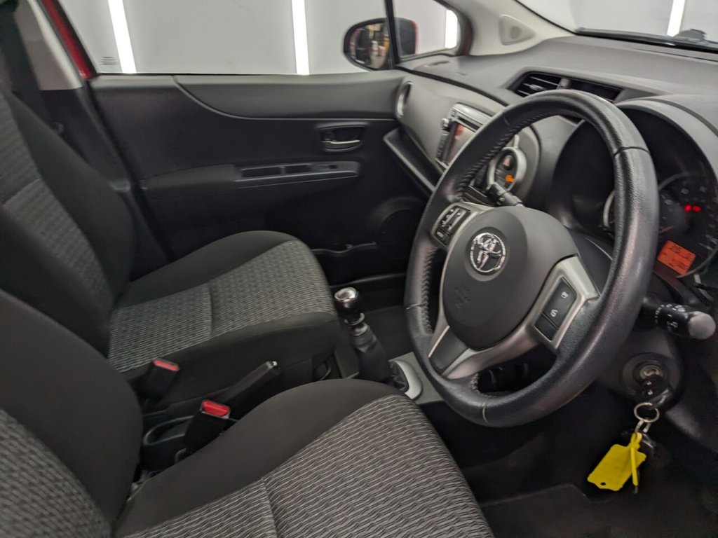 Used Toyota Yaris 2013 for sale - 77199809: Photo 11