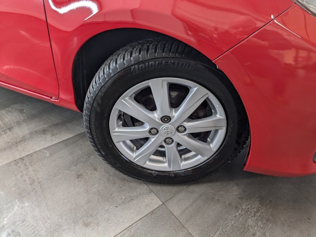 Used Toyota Yaris 2013 for sale - 77199809: Photo 2