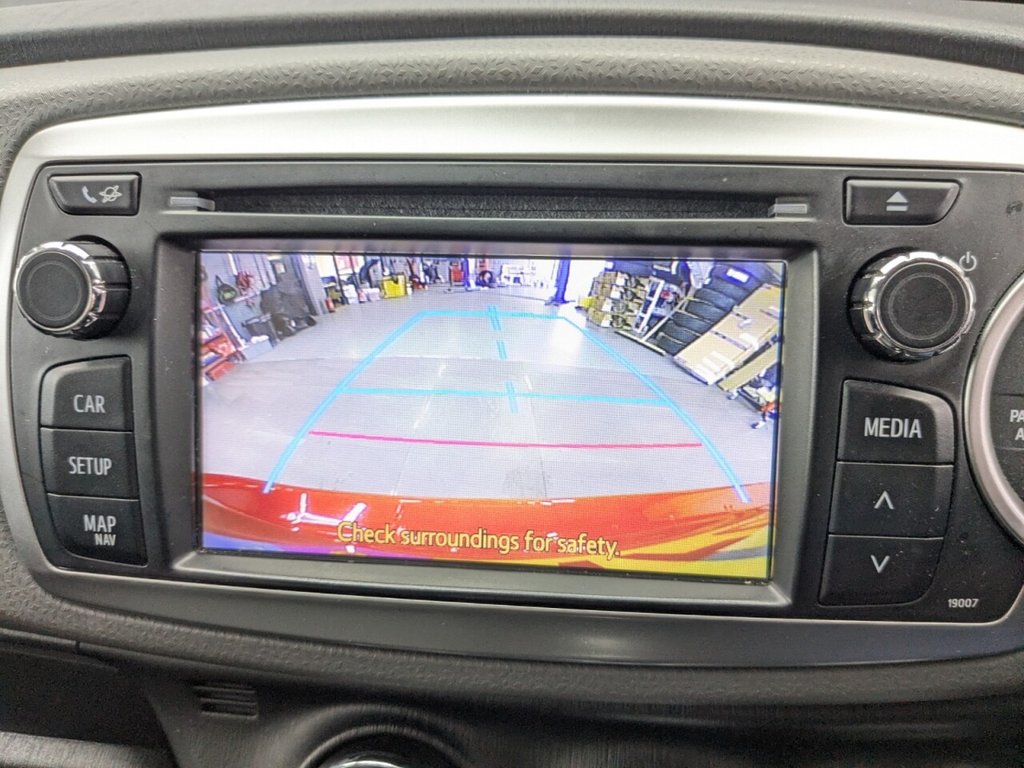 Used Toyota Yaris 2013 for sale - 77199809: Photo 24