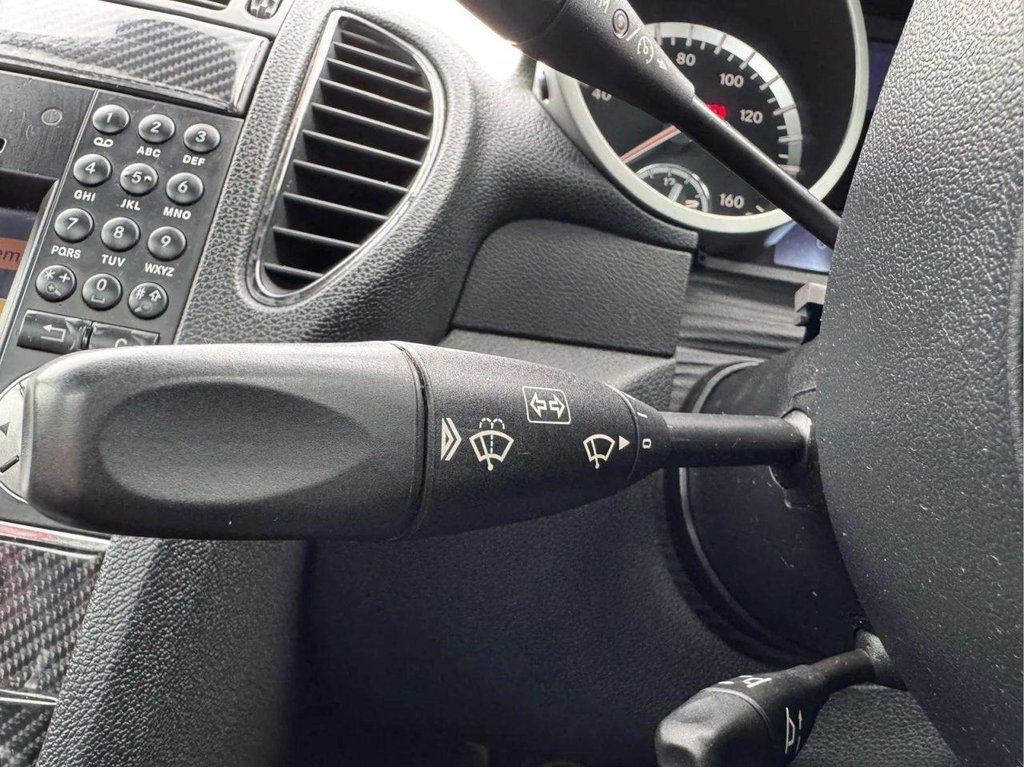 Used Mercedes-Benz SLK 2009 for sale - 77547357: Photo 34