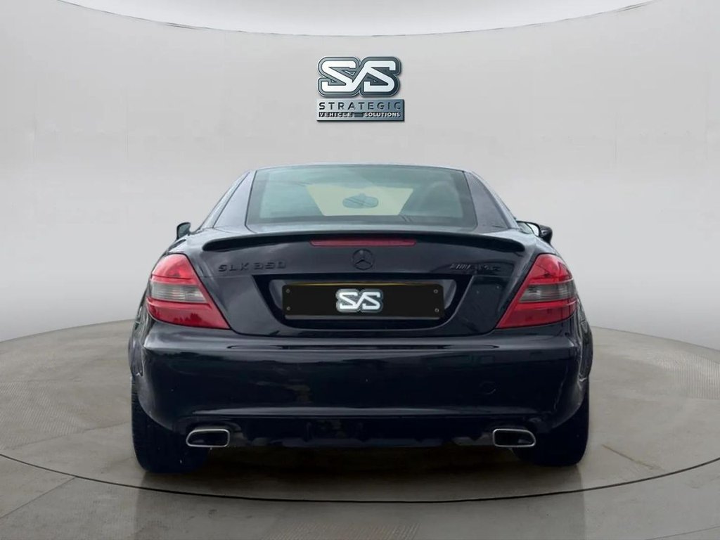 Used Mercedes-Benz SLK 2009 for sale - 77547357: Photo 4