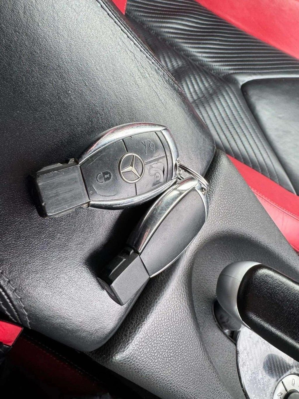 Used Mercedes-Benz SLK 2009 for sale - 77547357: Photo 46