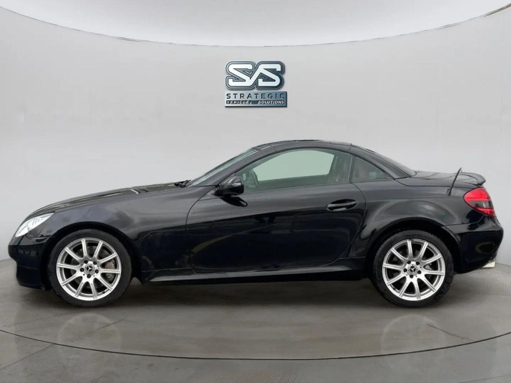Used Mercedes-Benz SLK 2009 for sale - 77547357: Photo 6