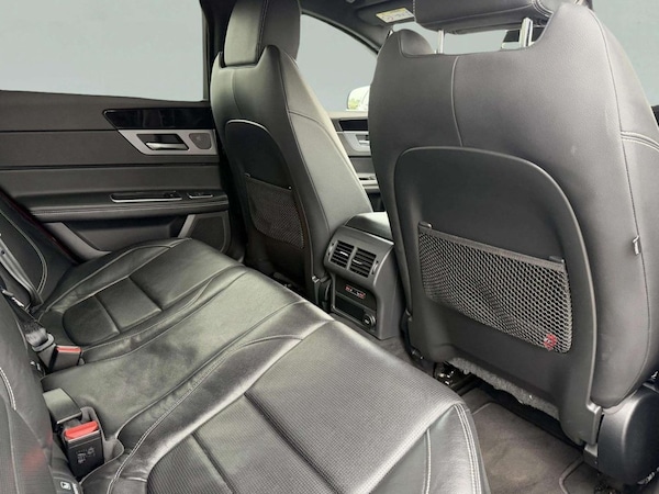 Used Jaguar XF 2017 for sale - 76267307: Photo 22