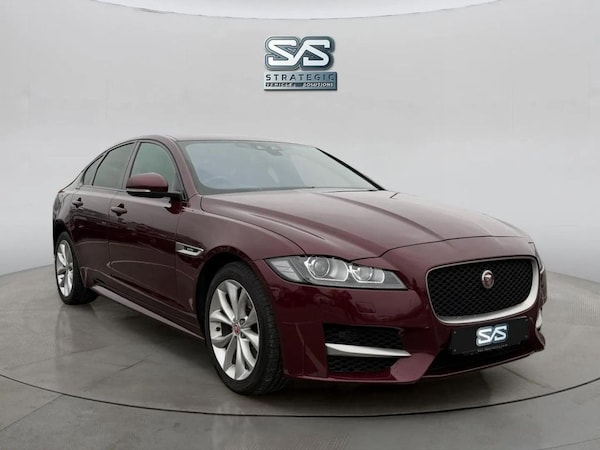 Used Jaguar XF 2017 for sale - 76267307: Photo 3