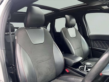 Used Ford Edge 2019 for sale - 77821083: Photo