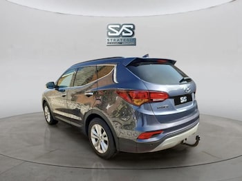 Used Hyundai Santa Fe 2018 for sale - 78069199: Photo